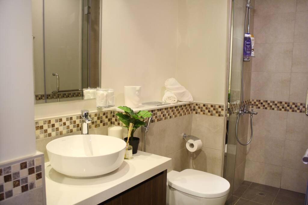 Vera Residences By Damac I 1Br Luxury Aparthotel 두바이 외부 사진